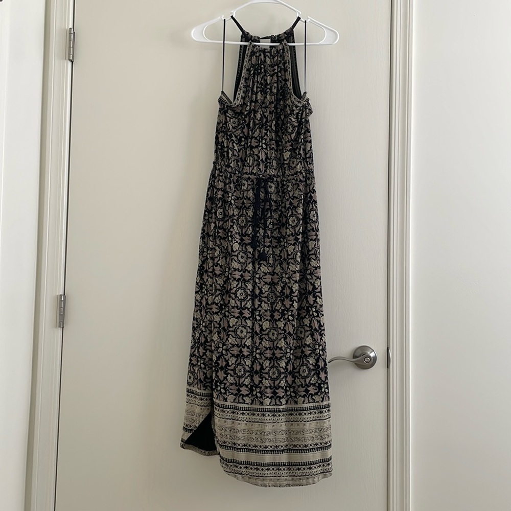 Lucky Brand Sleeveless Maxi Dress. Size: M